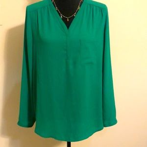 Pleione med green NWT dress blouse- 1 pocket long-sleeve